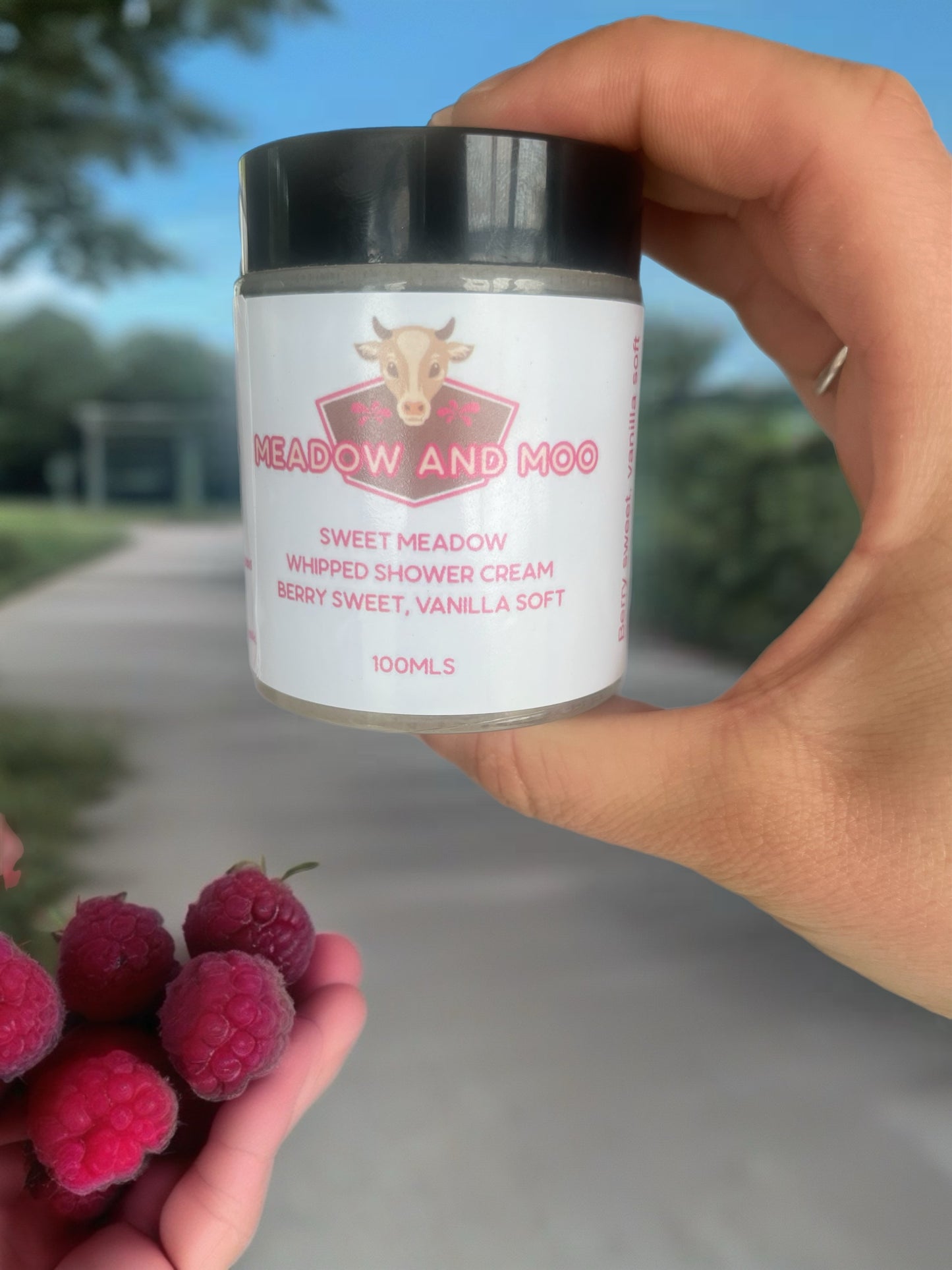 Whipped shower cream